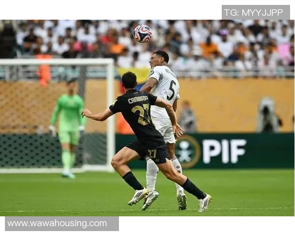 德甲精彩对决皇马与那不勒斯战成平局补时进球引发全场狂欢