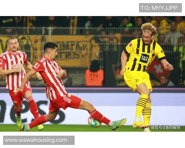 德甲焦点战莱比锡与多特蒙德握手言和红牌事件引发全场热议