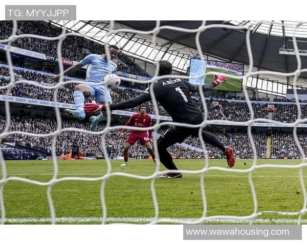 英超经典对决曼城与利物浦战平逆转瞬间点燃全场激情