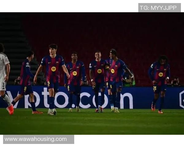 西甲激战：多特蒙德逆转巴萨帽子戏法引发争议判罚全场沸腾